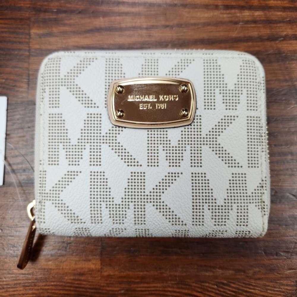 Michael Kors cream brown signature small wallet